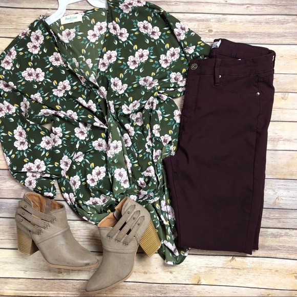 🎈Size 6.5 Qupid Taupe booties! - Picture 6 of 6